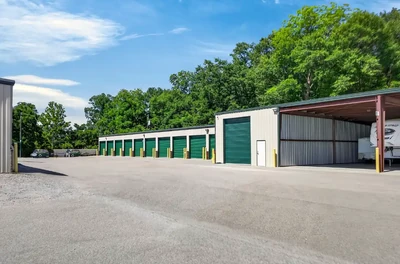 Outside-parking-Self-Storage-Units